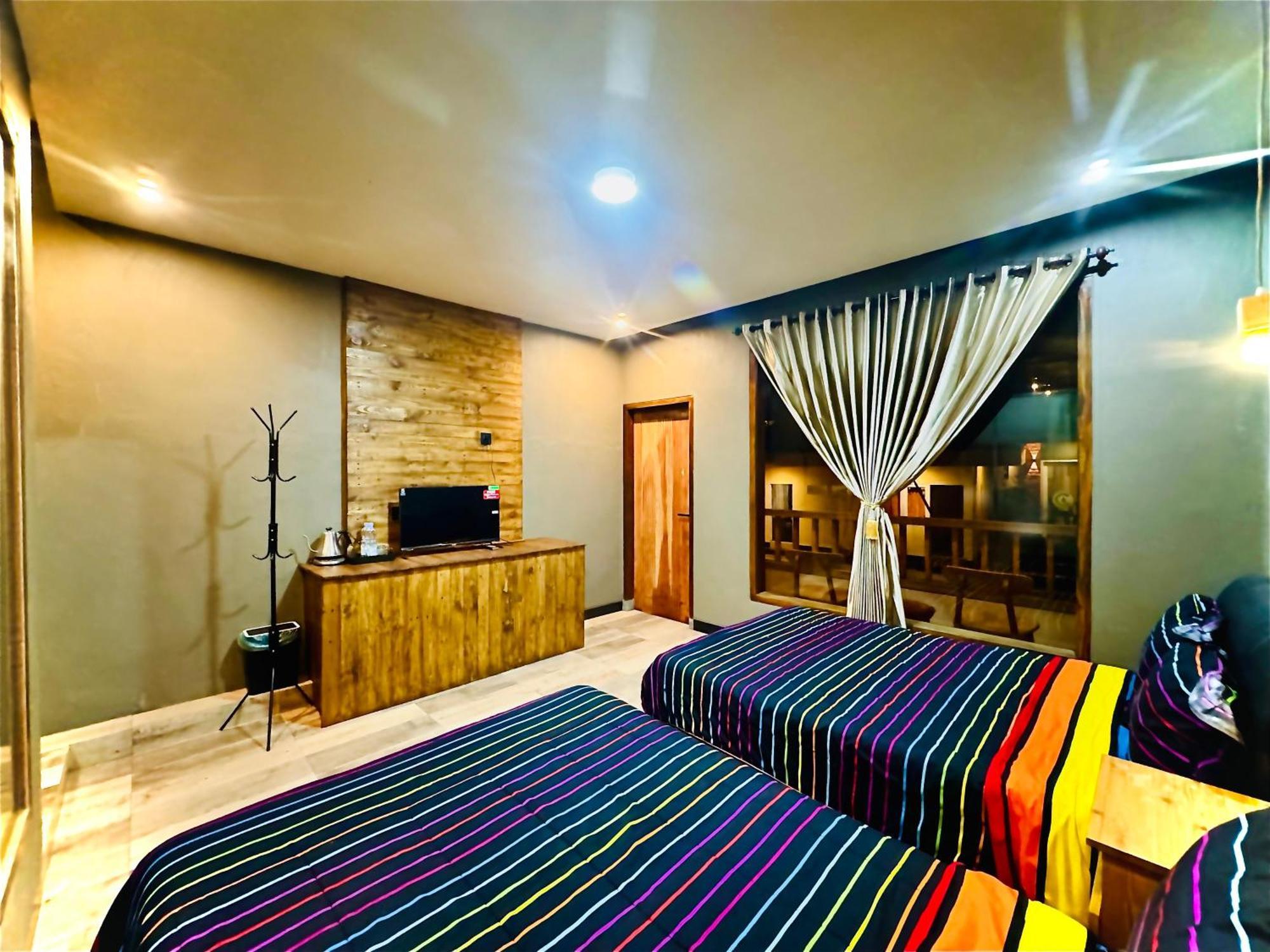 Sky View Bromo Guest House Ngadisari Exteriör bild