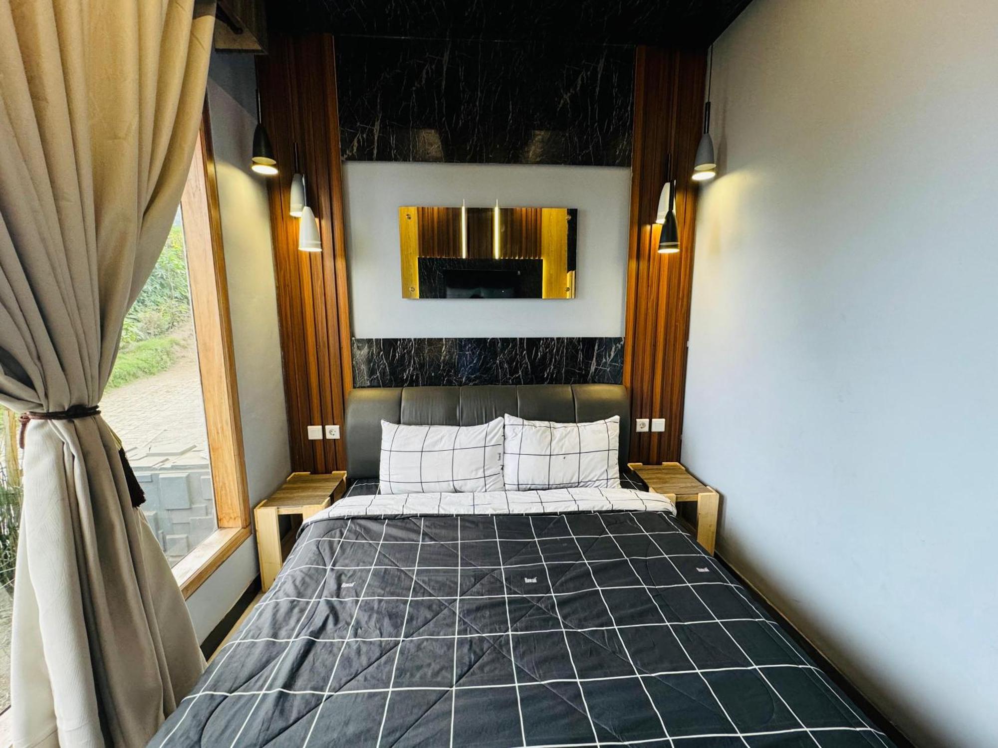 Sky View Bromo Guest House Ngadisari Exteriör bild