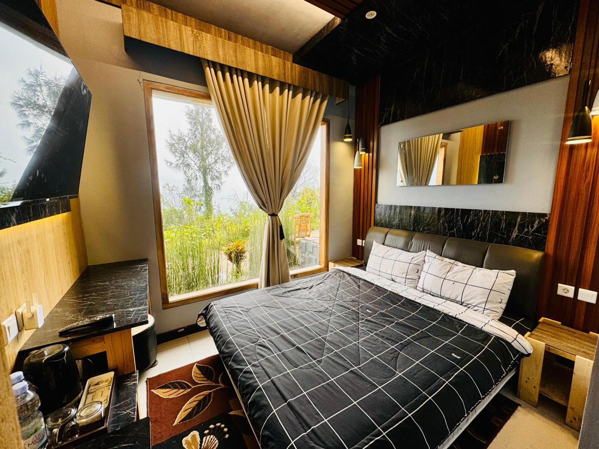 Sky View Bromo Guest House Ngadisari Exteriör bild