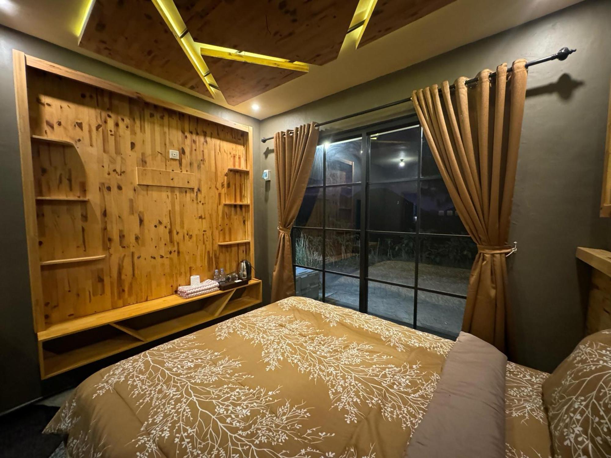 Sky View Bromo Guest House Ngadisari Exteriör bild